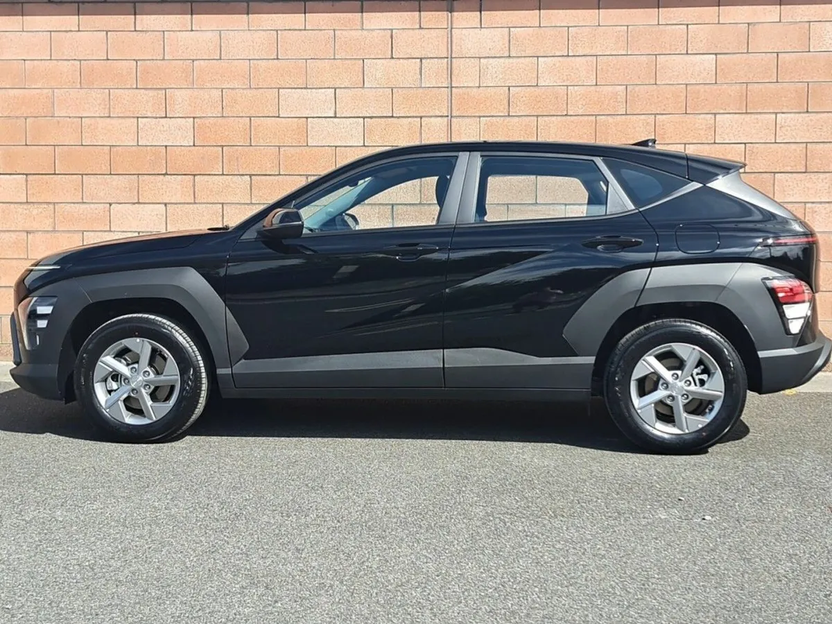 Hyundai KONA Hybrid Signature Model 140 Bhp Order - Image 4