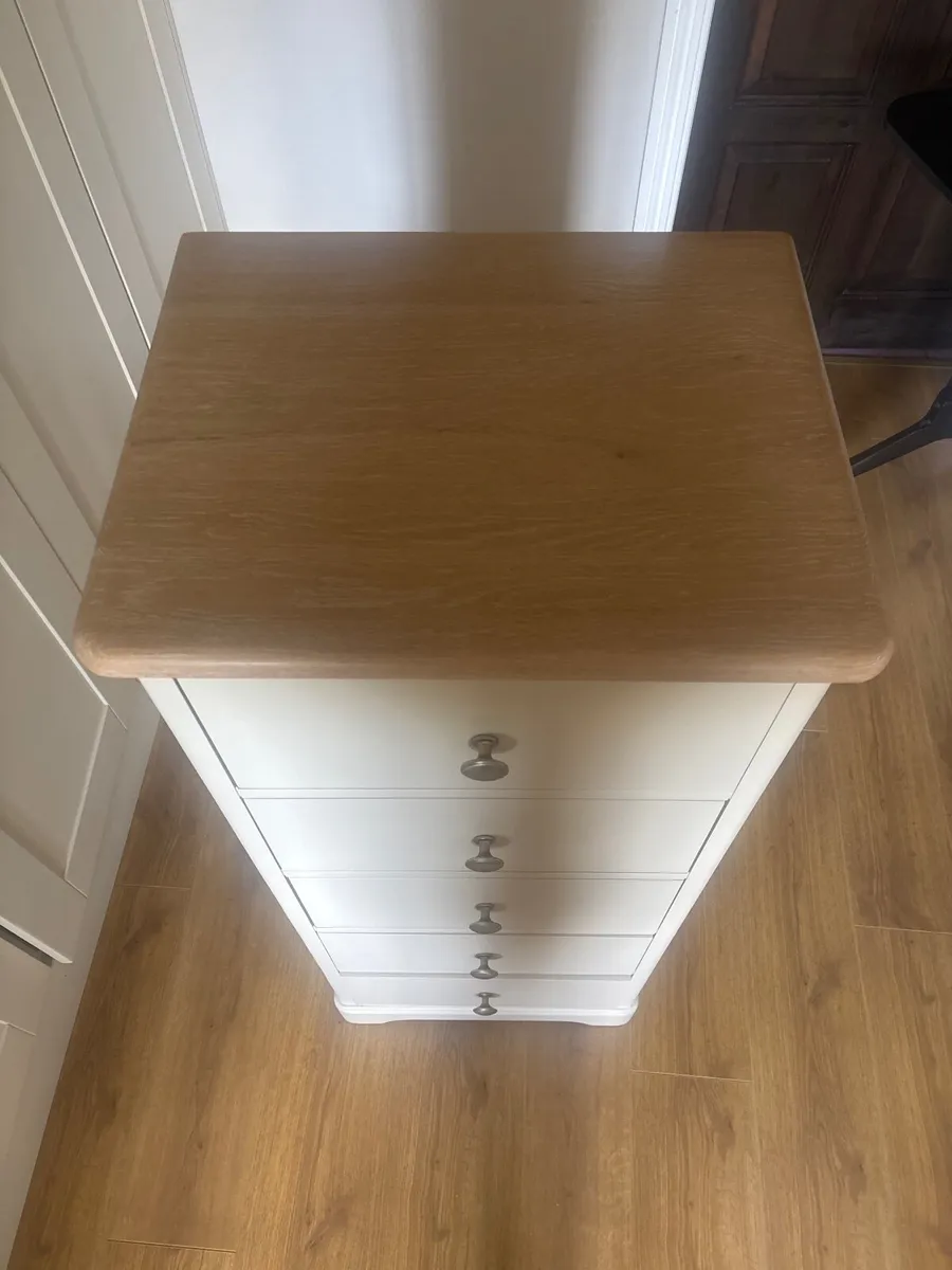 Tallboy / chest of drawers - Image 2