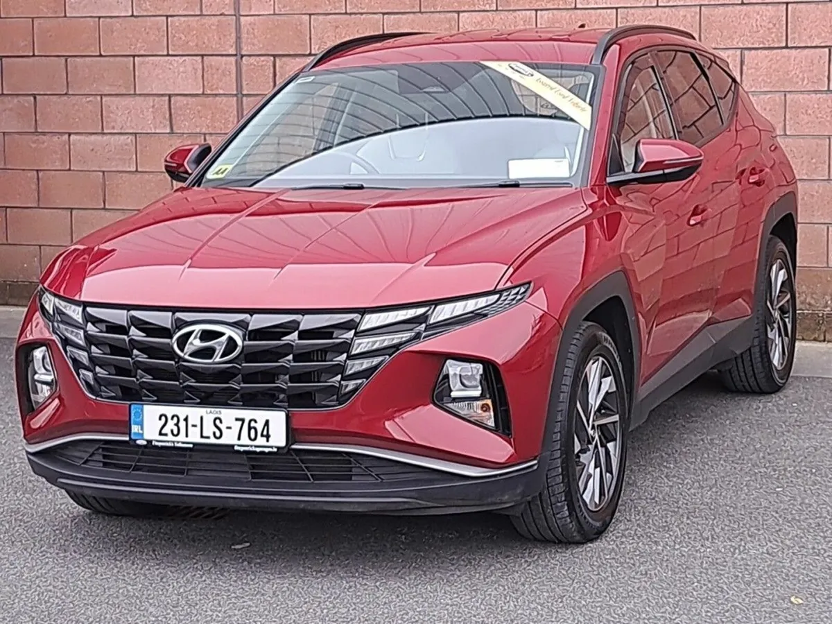 Hyundai Tucson Executive Model 1.6 Diesel - Image 2