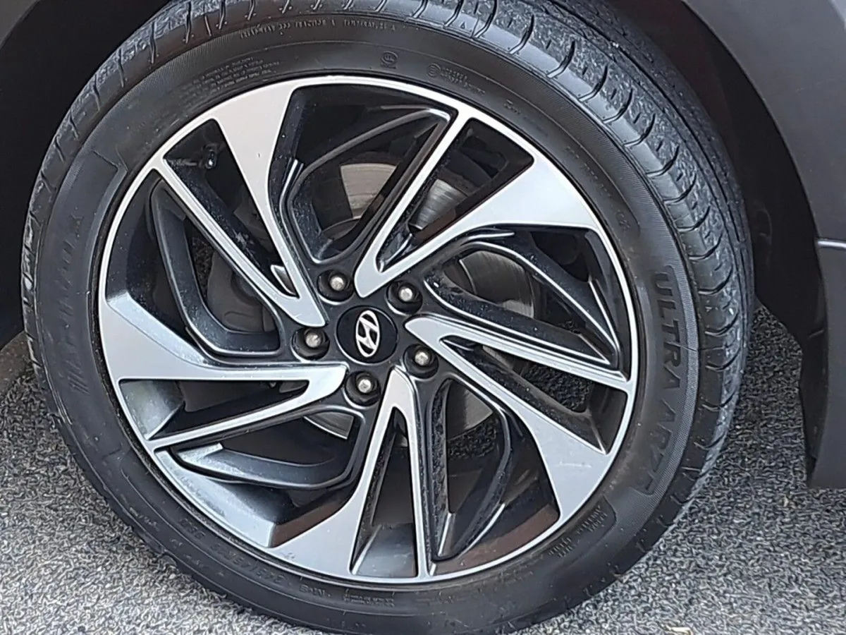 Hyundai Tucson Executive Plus Model 1.6 Diesel. - Image 4