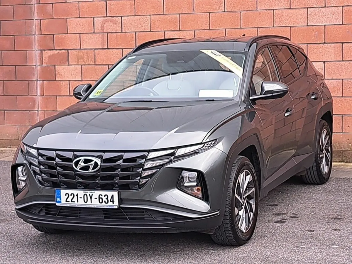 Hyundai Tucson Executive Model 1.6 Diesel. - Image 2