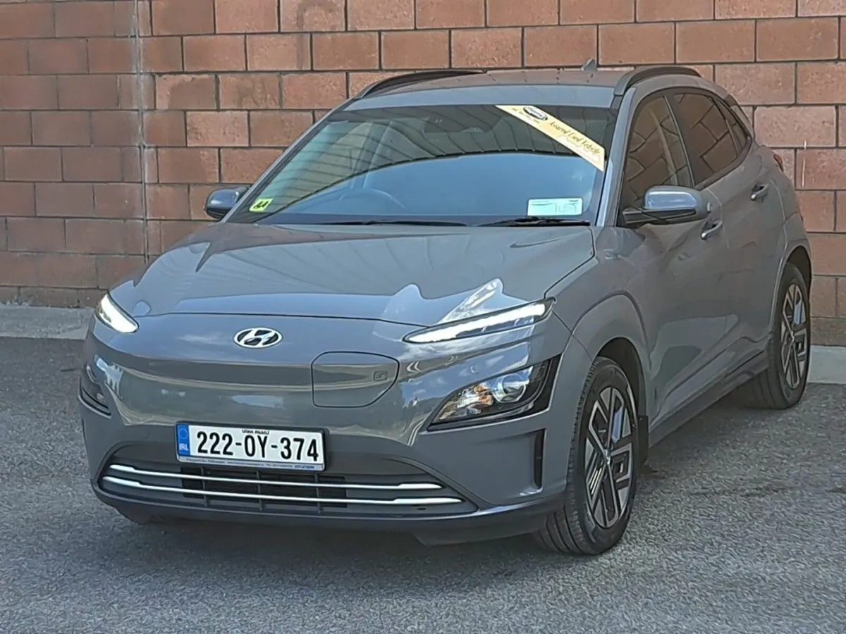 Hyundai KONA Premium Model 64 kWh battery. - Image 2