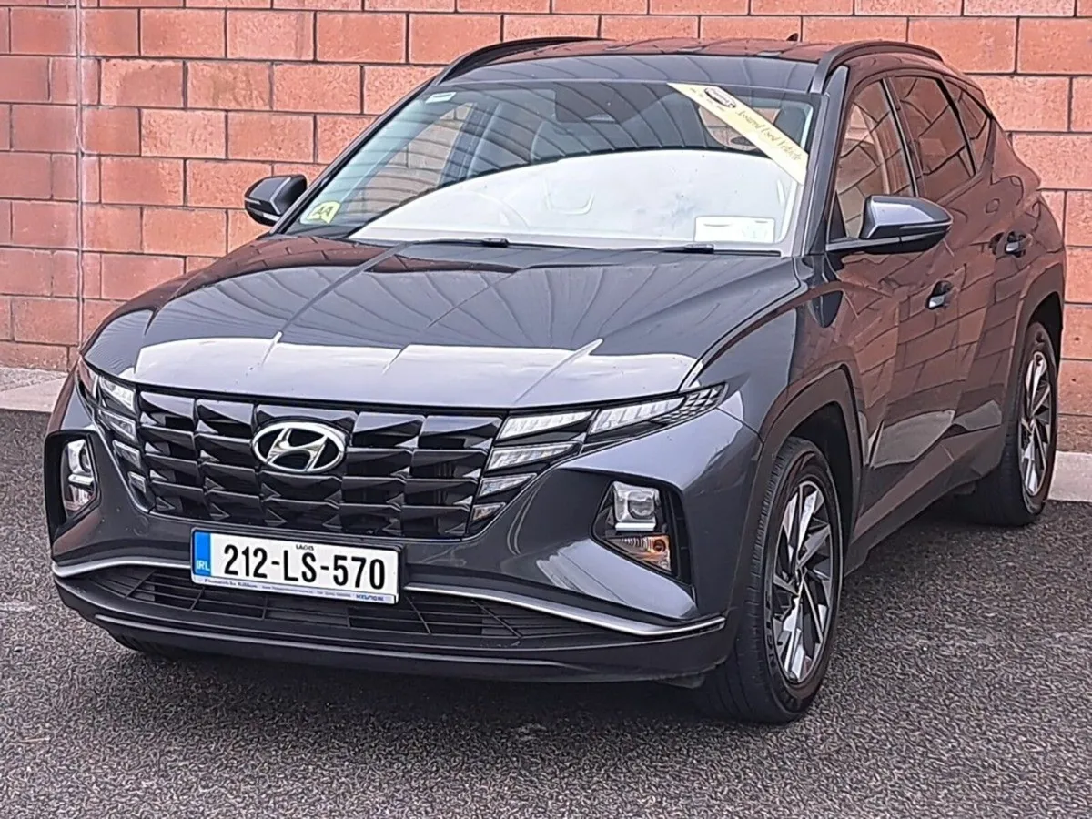 Hyundai Tucson Executive Model 1.6 Diesel. - Image 2