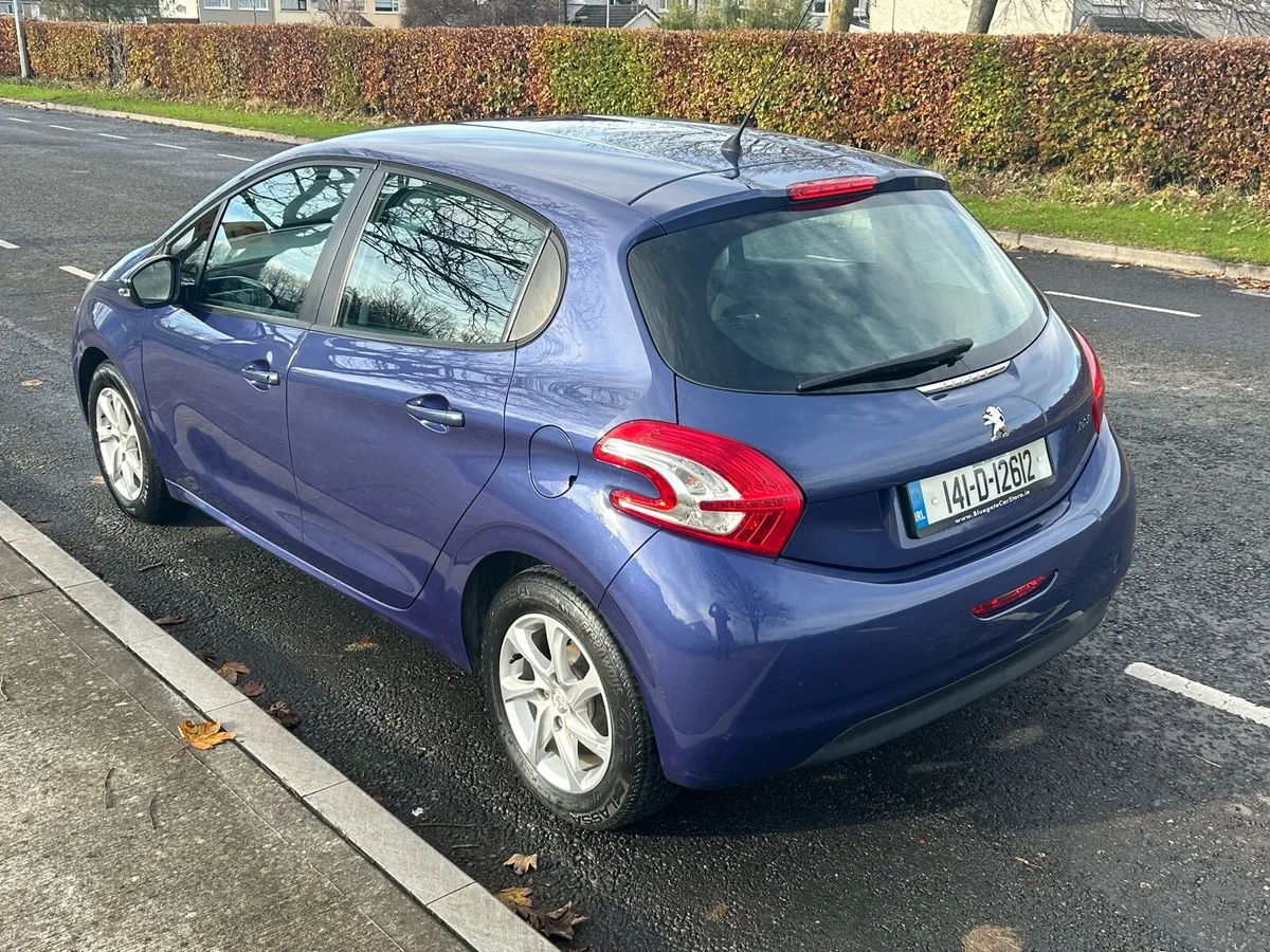 2014 PUEGEOT 208 1.0 PETROL ⛽️ NCT 11/26 TAX 6/26 - Image 4