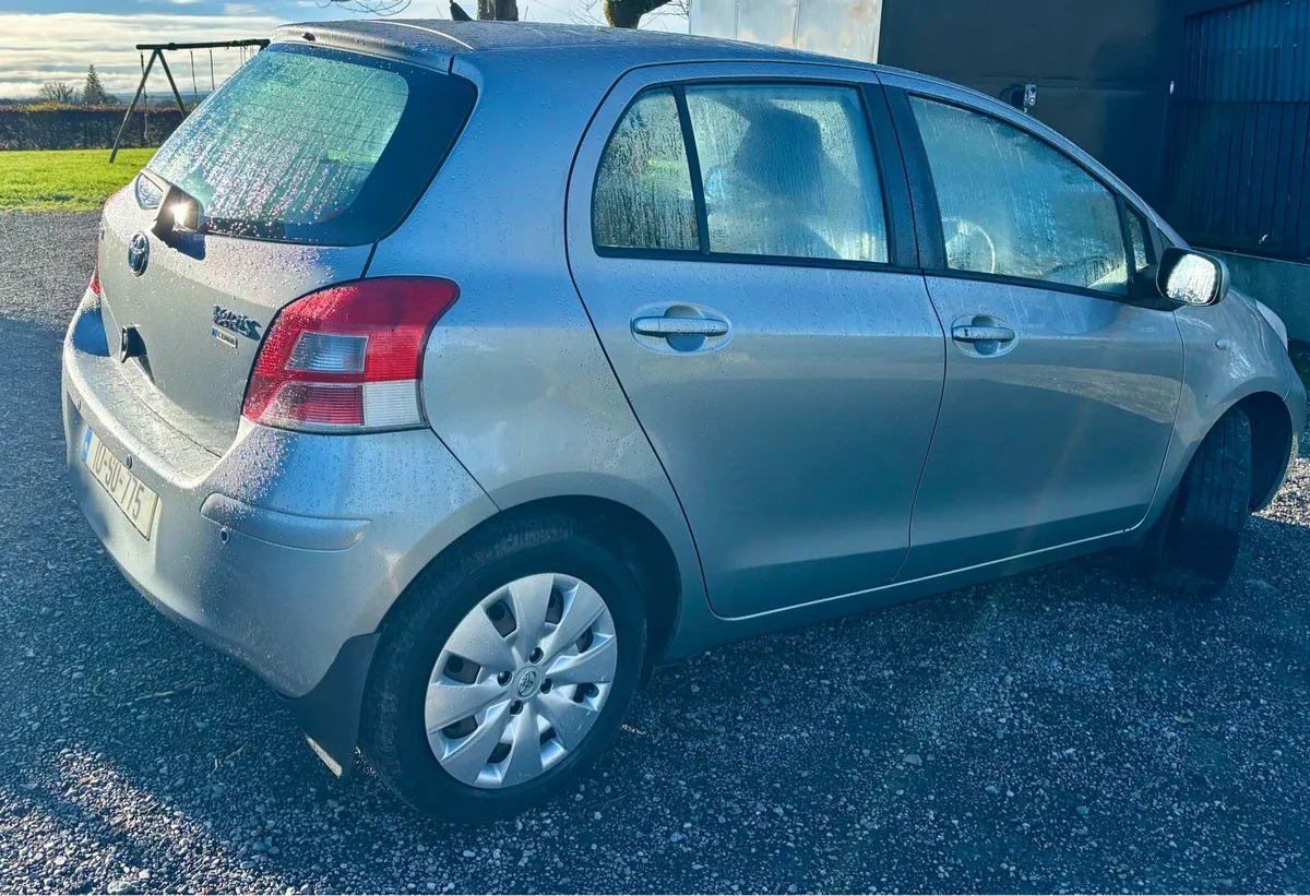 Toyota Yaris - Image 3
