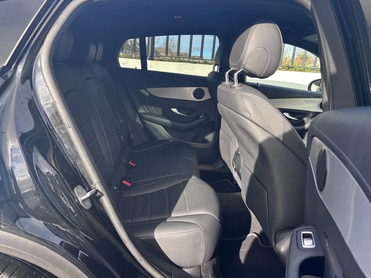 MERCEDES-BENZ GLC  220 D 4MATIC AMG COUPE DIESEL - Image 4