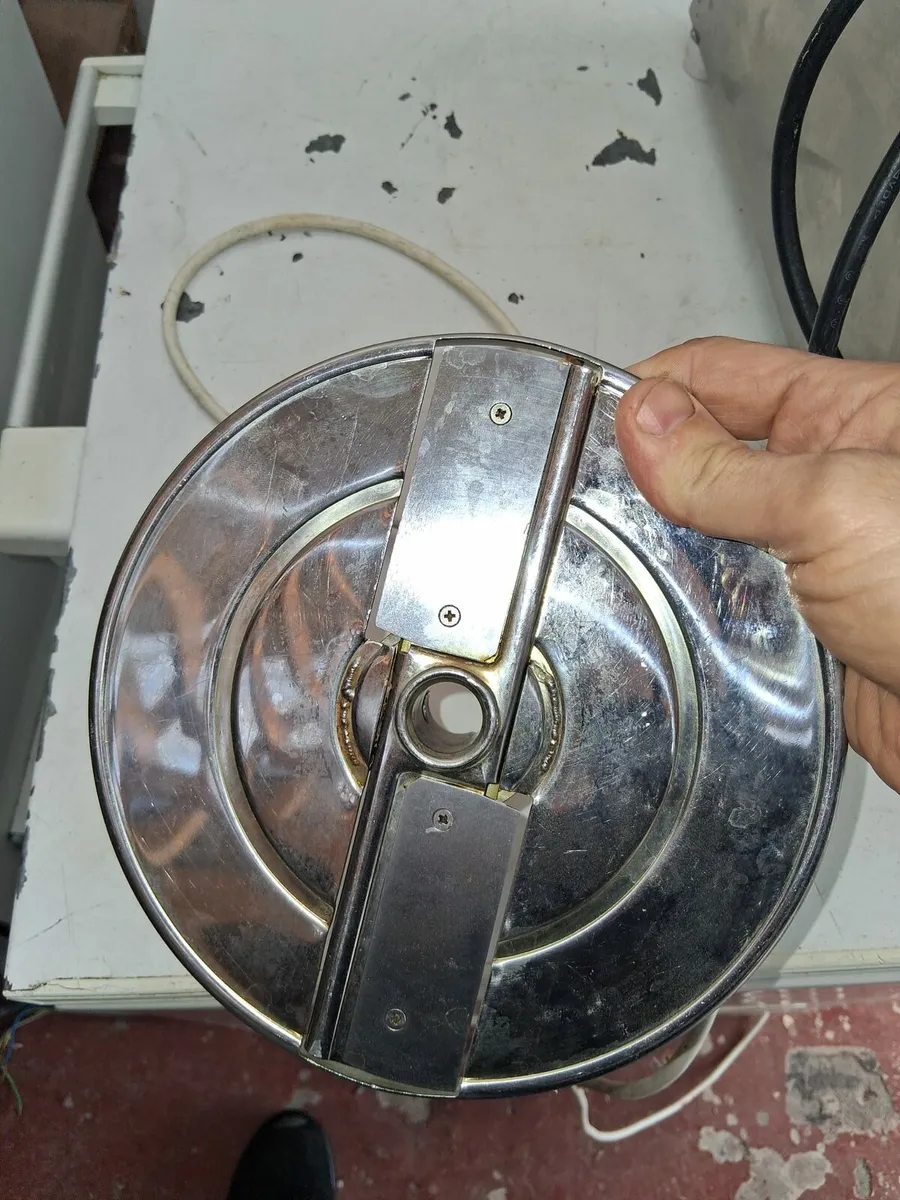 Food processor - Image 2