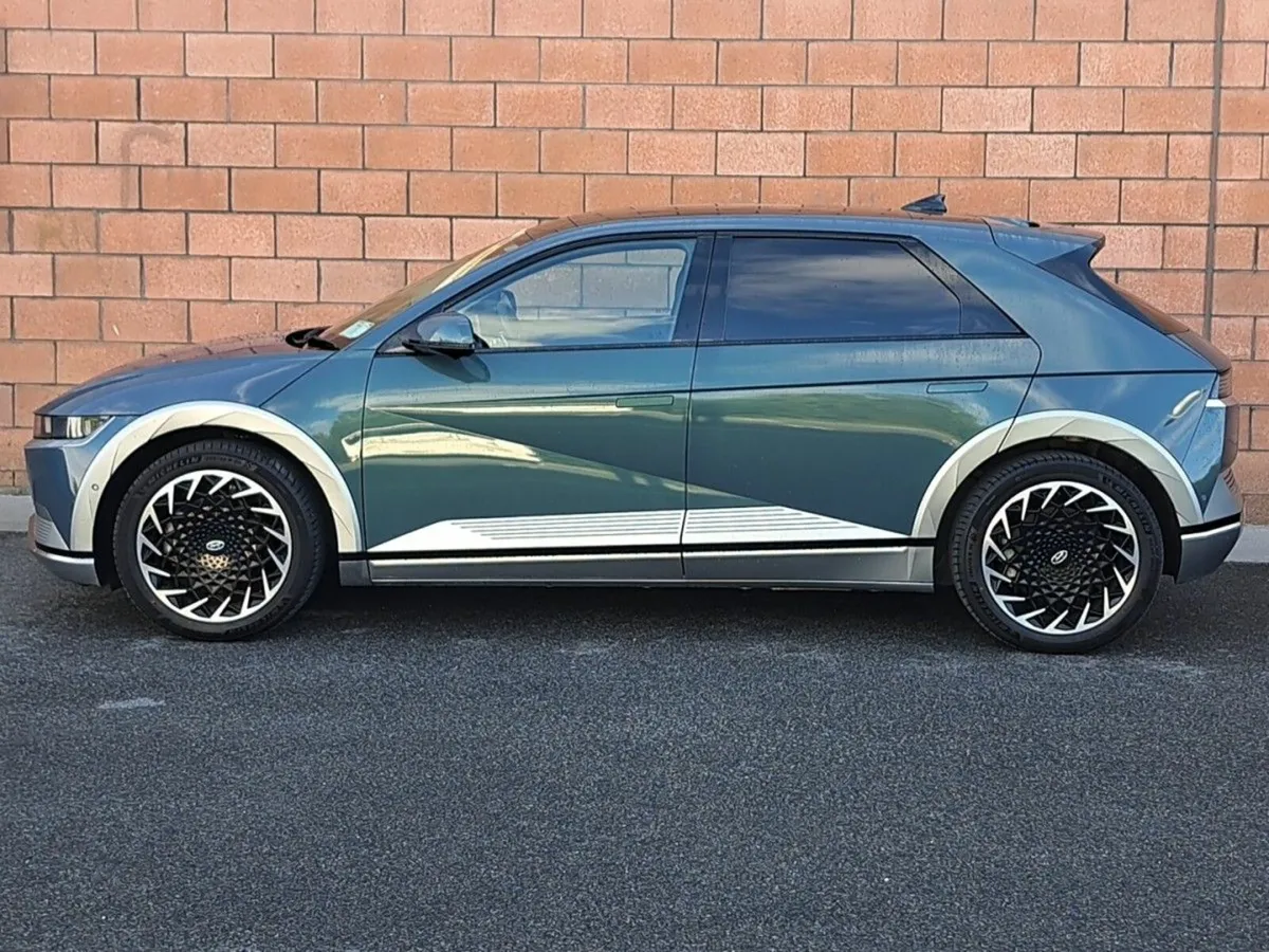 Hyundai IONIQ 5 Platinum model 77 k/wh battery. - Image 3