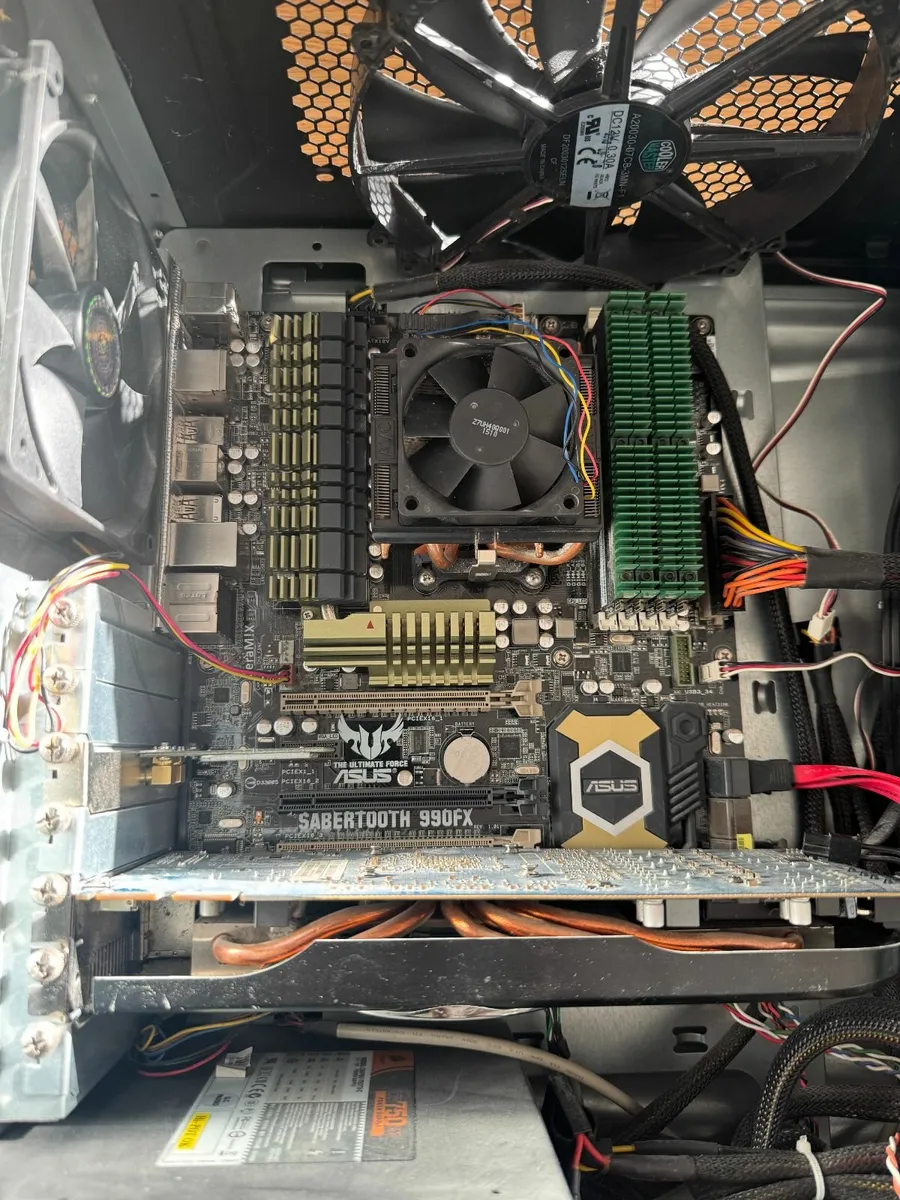 Desktop parts - Image 2