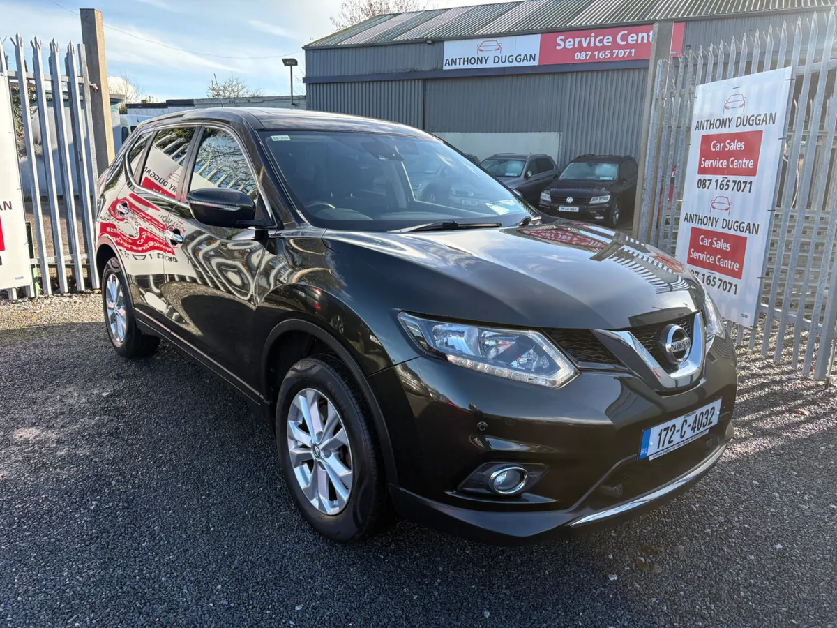 172 Nissan X-Trail 7 seater - Image 1