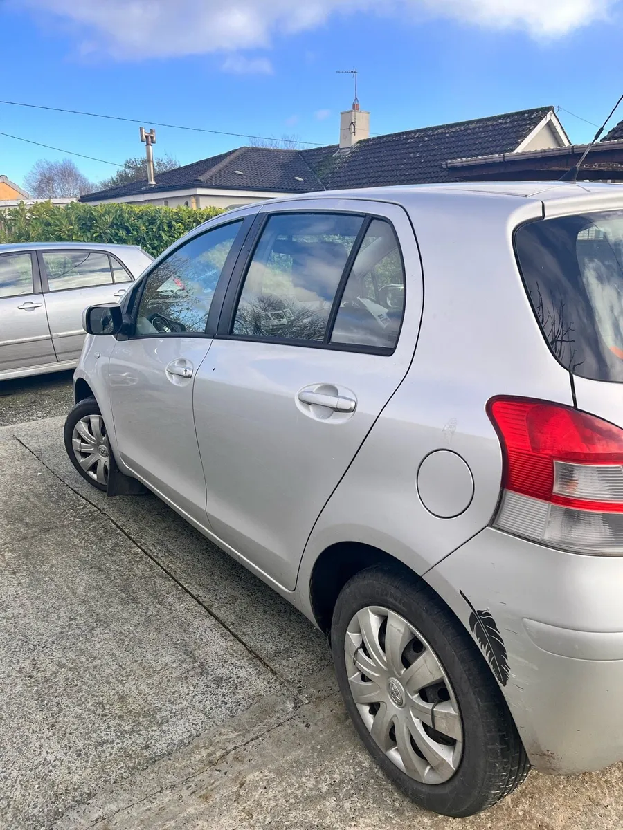 Toyota Yaris - Image 3
