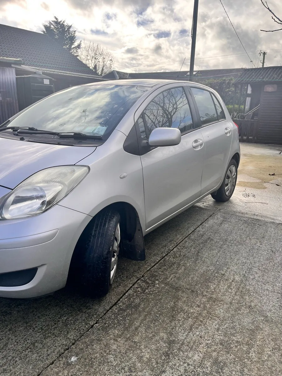 Toyota Yaris - Image 4
