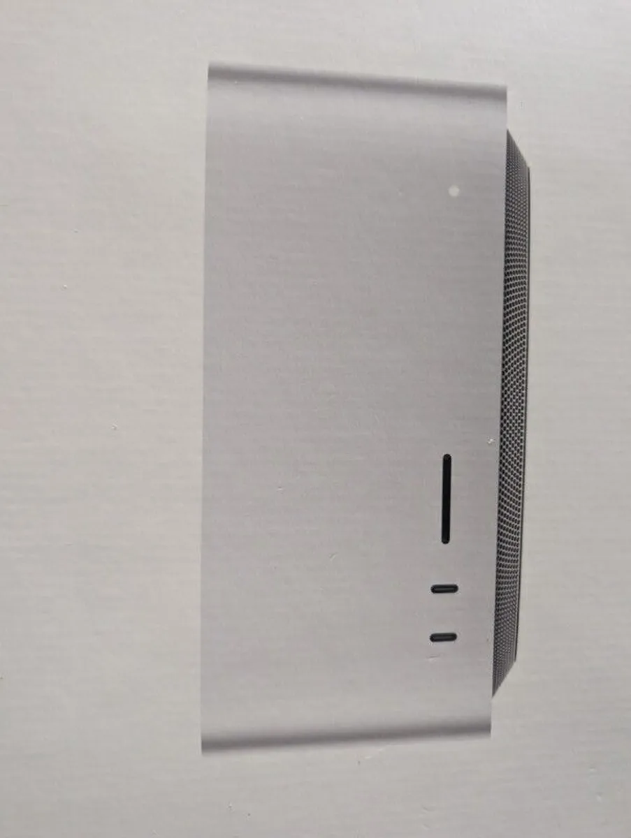 32GB unified memory 512GB SSD Mac Studio with Apple M1 Max chip - Image 2