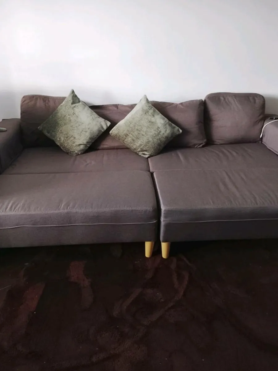 Sofa - Image 3