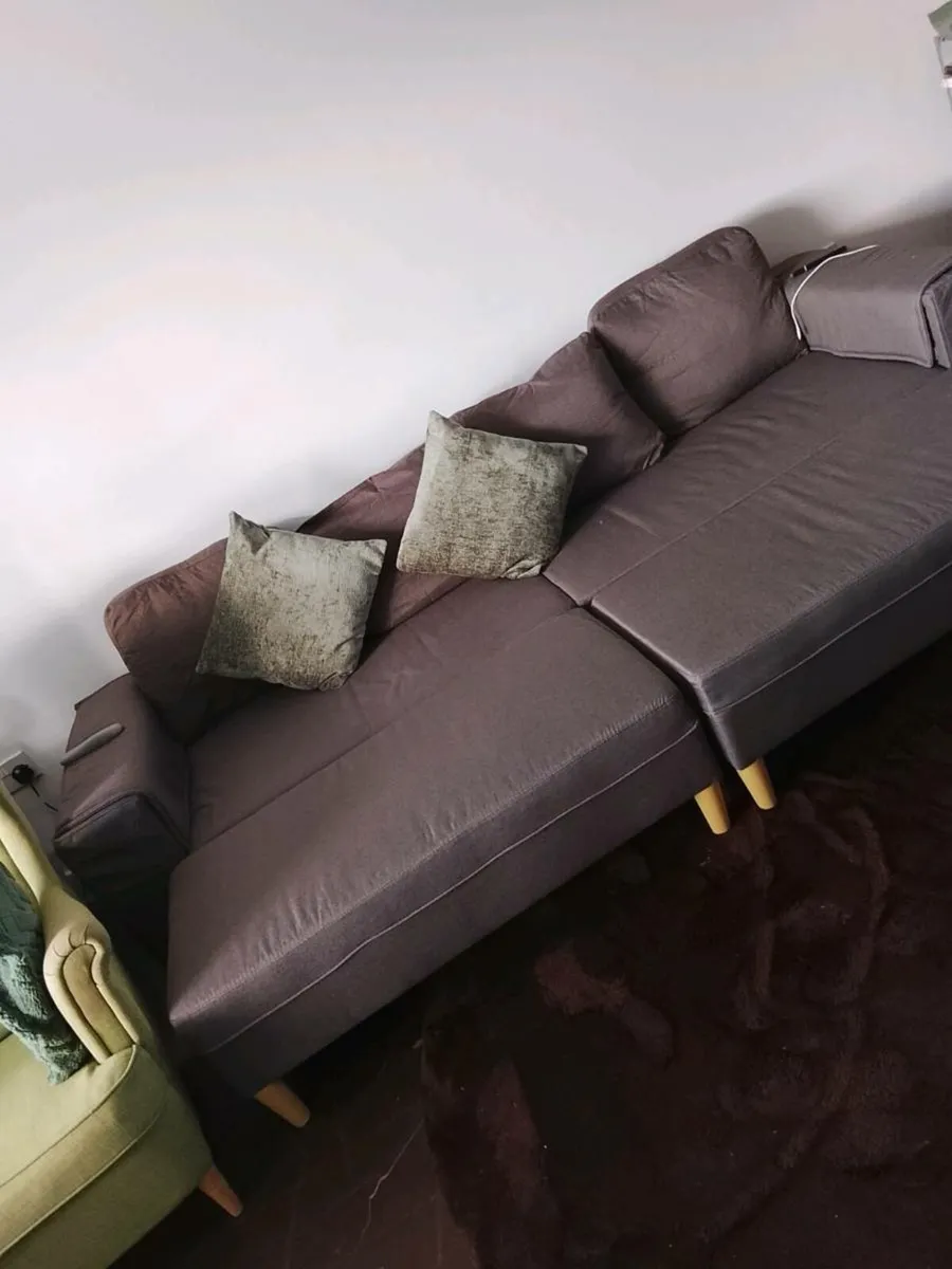 Sofa - Image 4