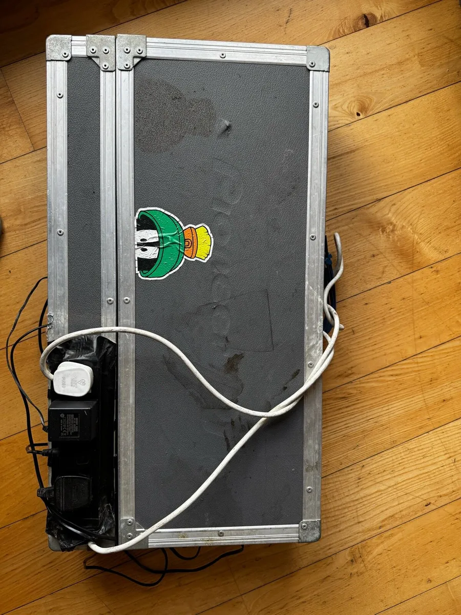 Numark NDX400 x2 + M4 Mixer DJ Setup - Image 4