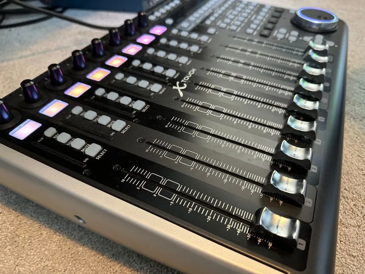Behringer X Touch - Control Surface - Image 1
