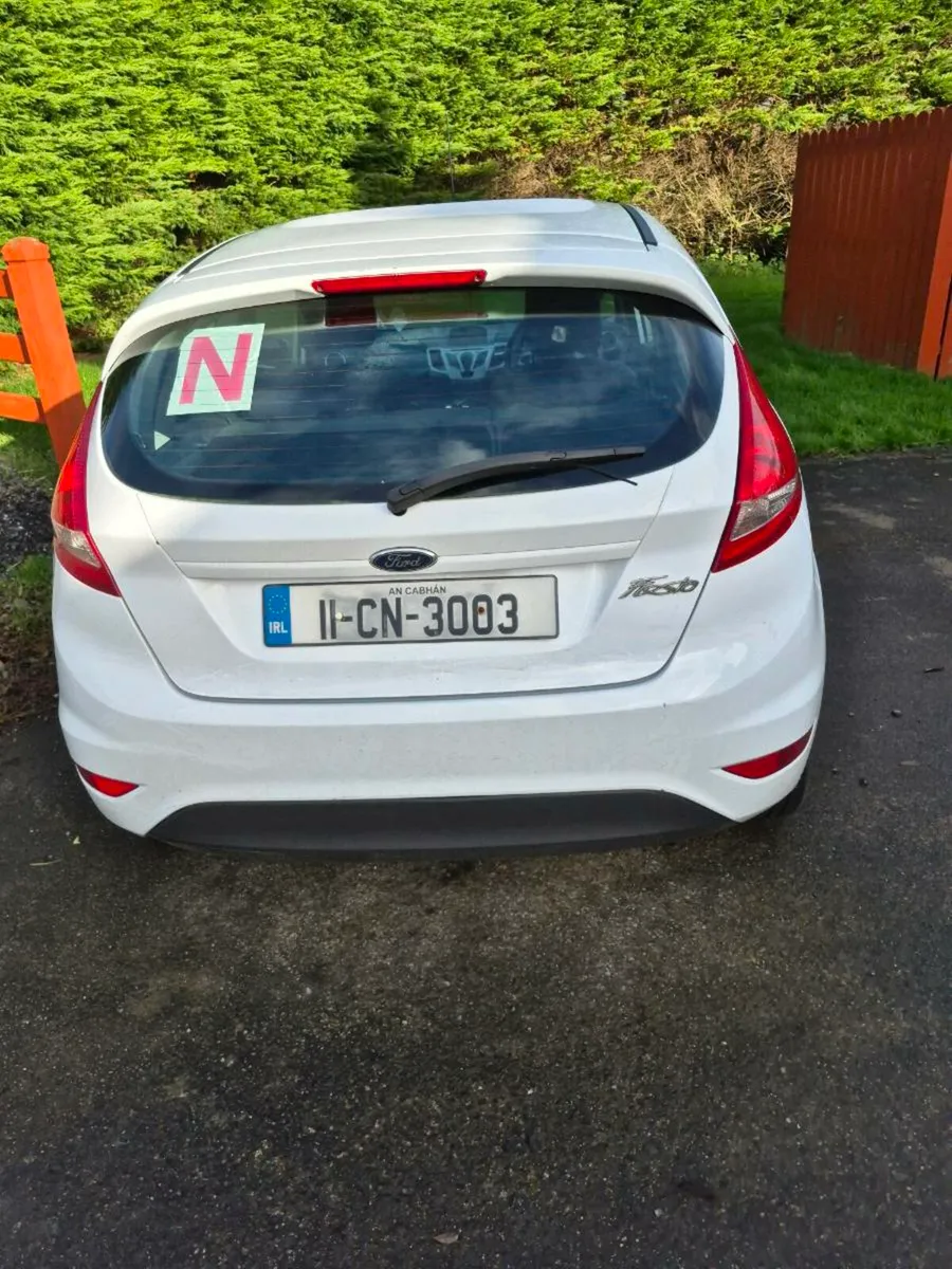 Ford fiesta - Image 4