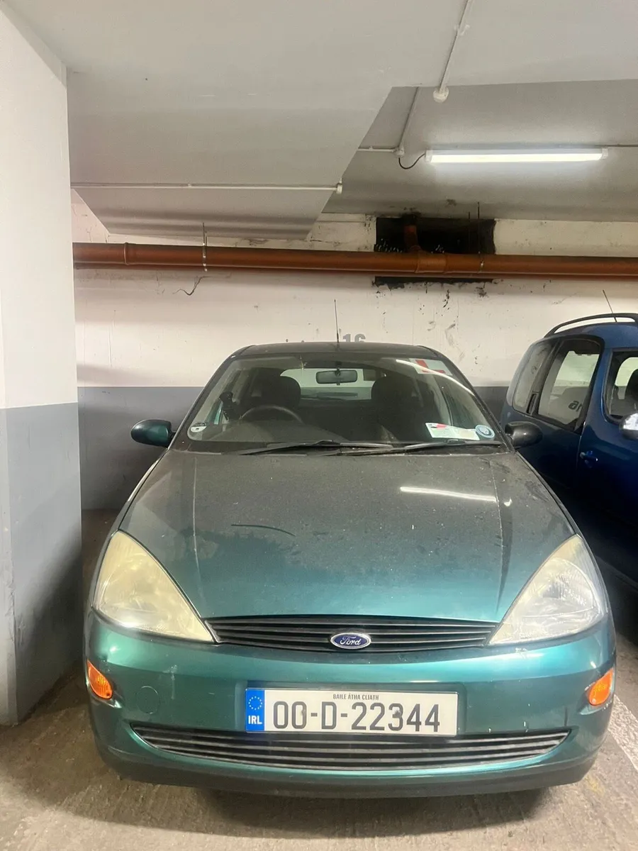 FORD FOCUS 1.4 Petrol - Image 2