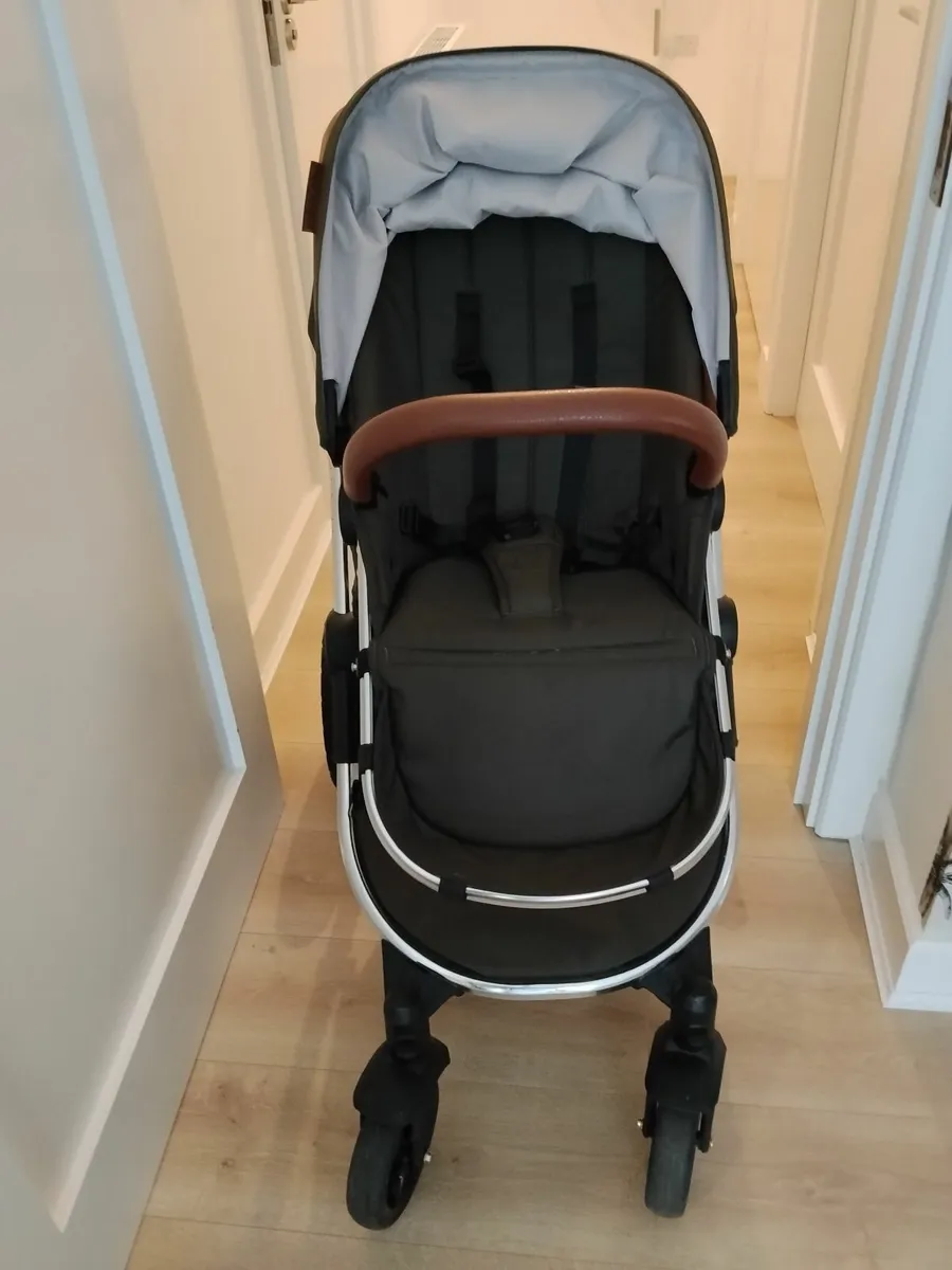 Ickle Bubba Stomp V4 All-in-One ISOFIX Base - Image 4