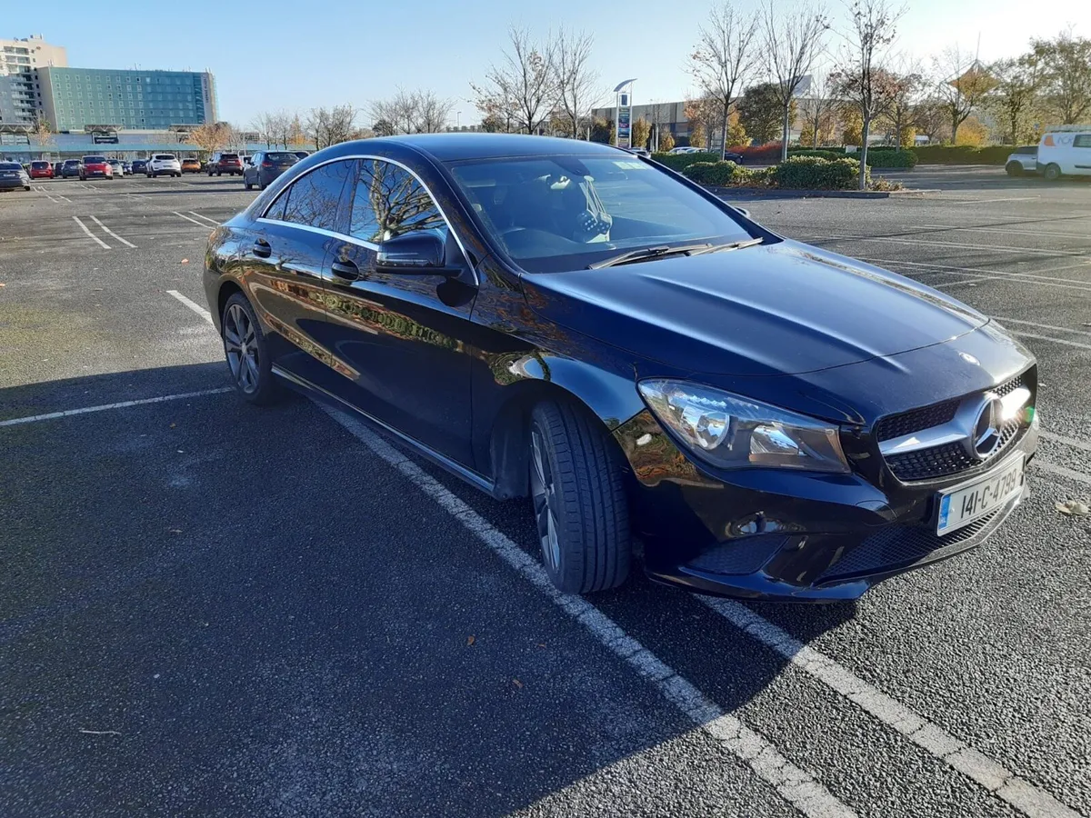 Mercedes-Benz CLA200 Urban 1.8 Diesel - Image 2
