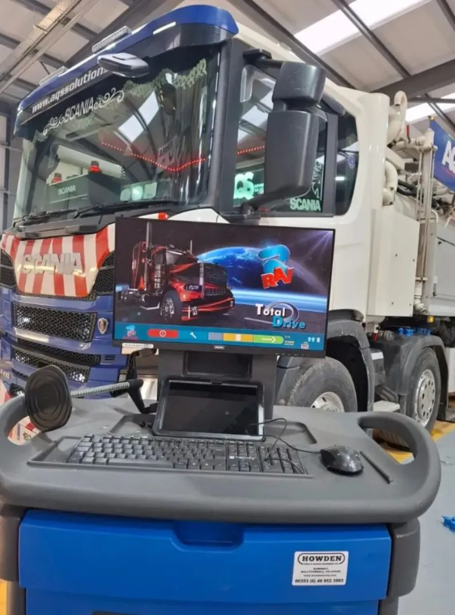 Rav HGV Truck Wheel Alignment 8CCD System Portable - Image 2