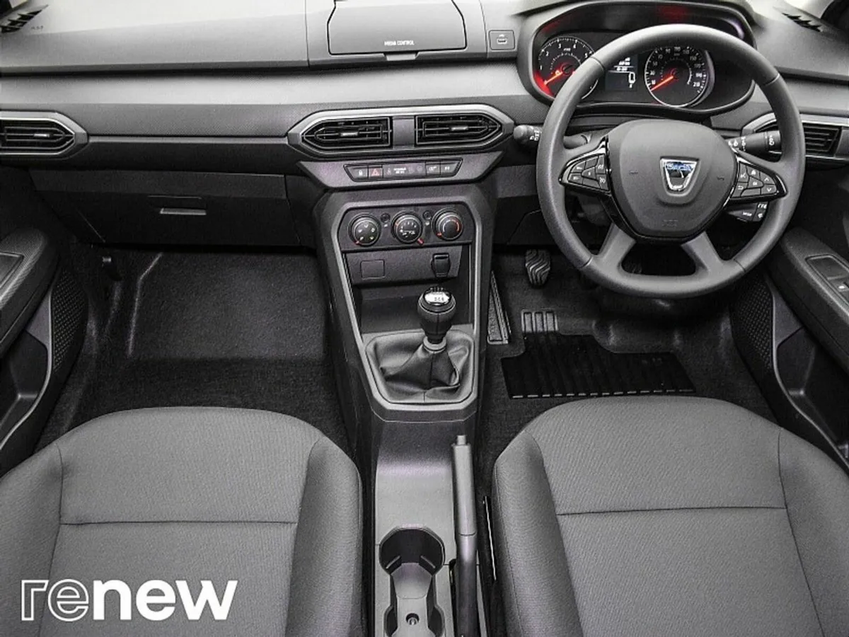 Dacia Jogger Essential TCe 110 - Image 2