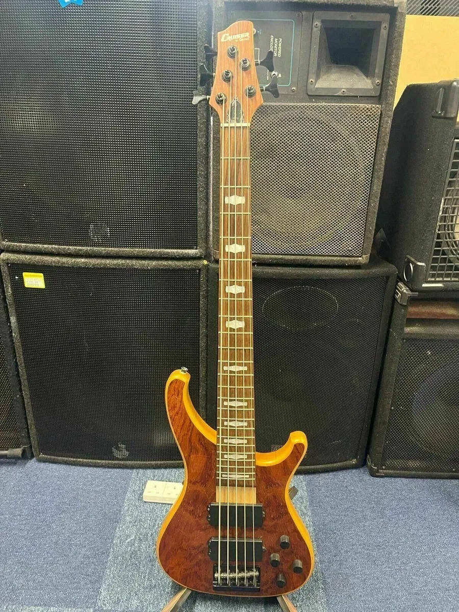 Cruiser 5 String Bass - Image 2