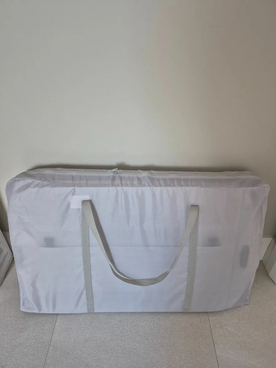 Tutti Bambini Co Sleeper Crib - Image 4