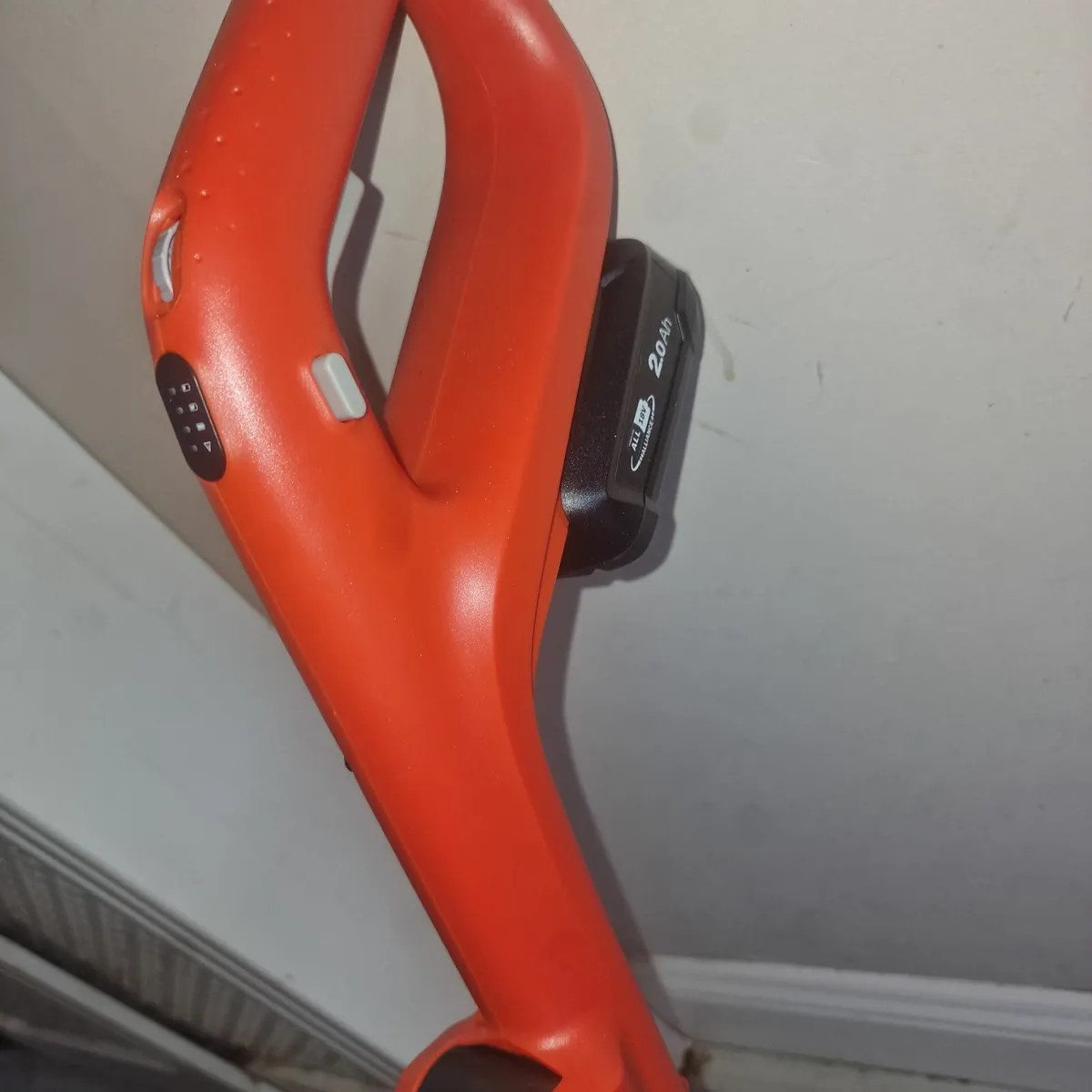 Flymo 18V Battery EasiWeeder - Image 1