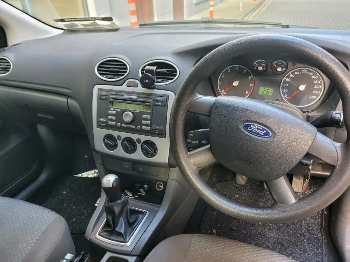 Black Ford Focus 2006 / Reliable, Clean & Revised - Image 2
