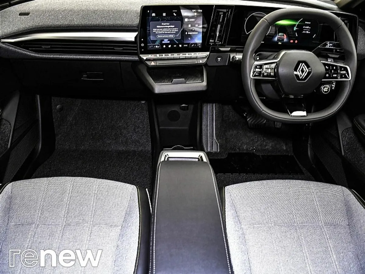 Renault Megane E-Tech Techno EV60, 2 Tone - Image 3