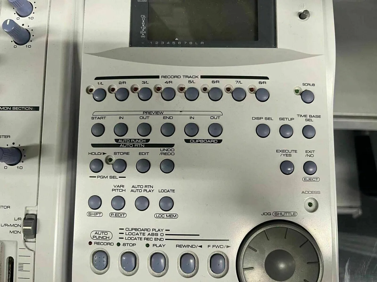 Fostex FD-8 Digital Multitracker - Image 2