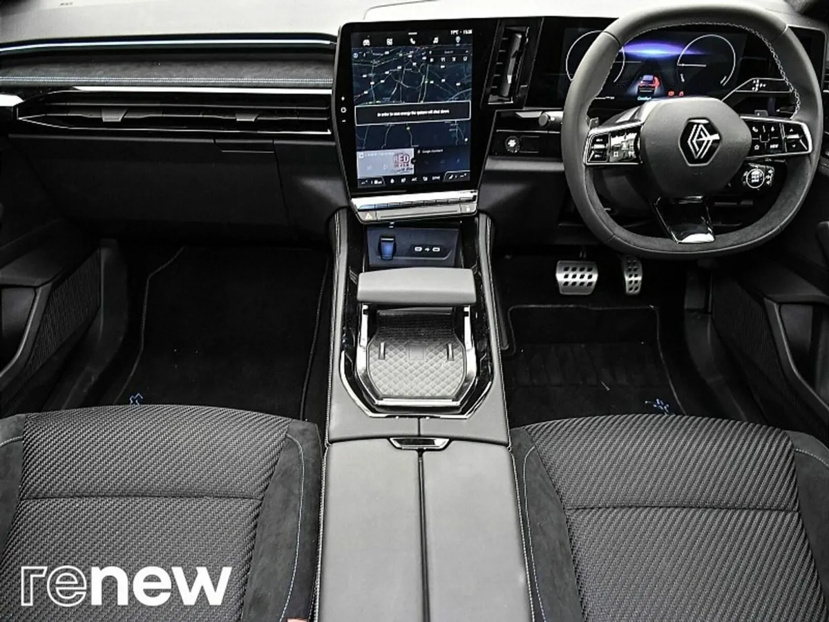 Renault Austral Techno Esprit Alpine E-Tech Full H - Image 3
