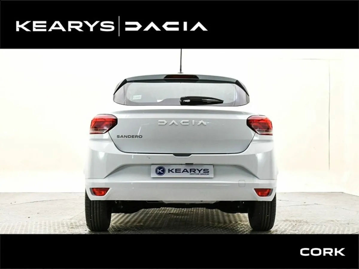 Dacia Sandero Essential TCe 90 5Sp GSR2 - Image 3