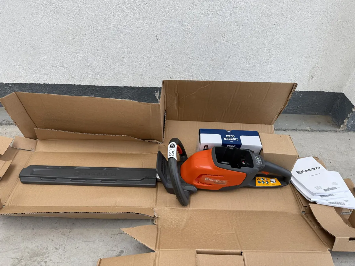 New Husqvarna Hedge Trimmer **Online Auction** - Image 1