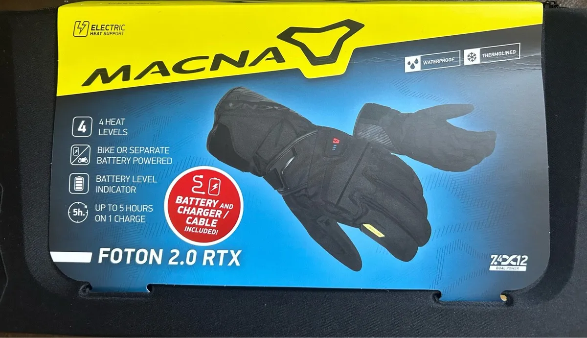 Heated Gloves. Macna Foton 2.0 RTX - Image 1