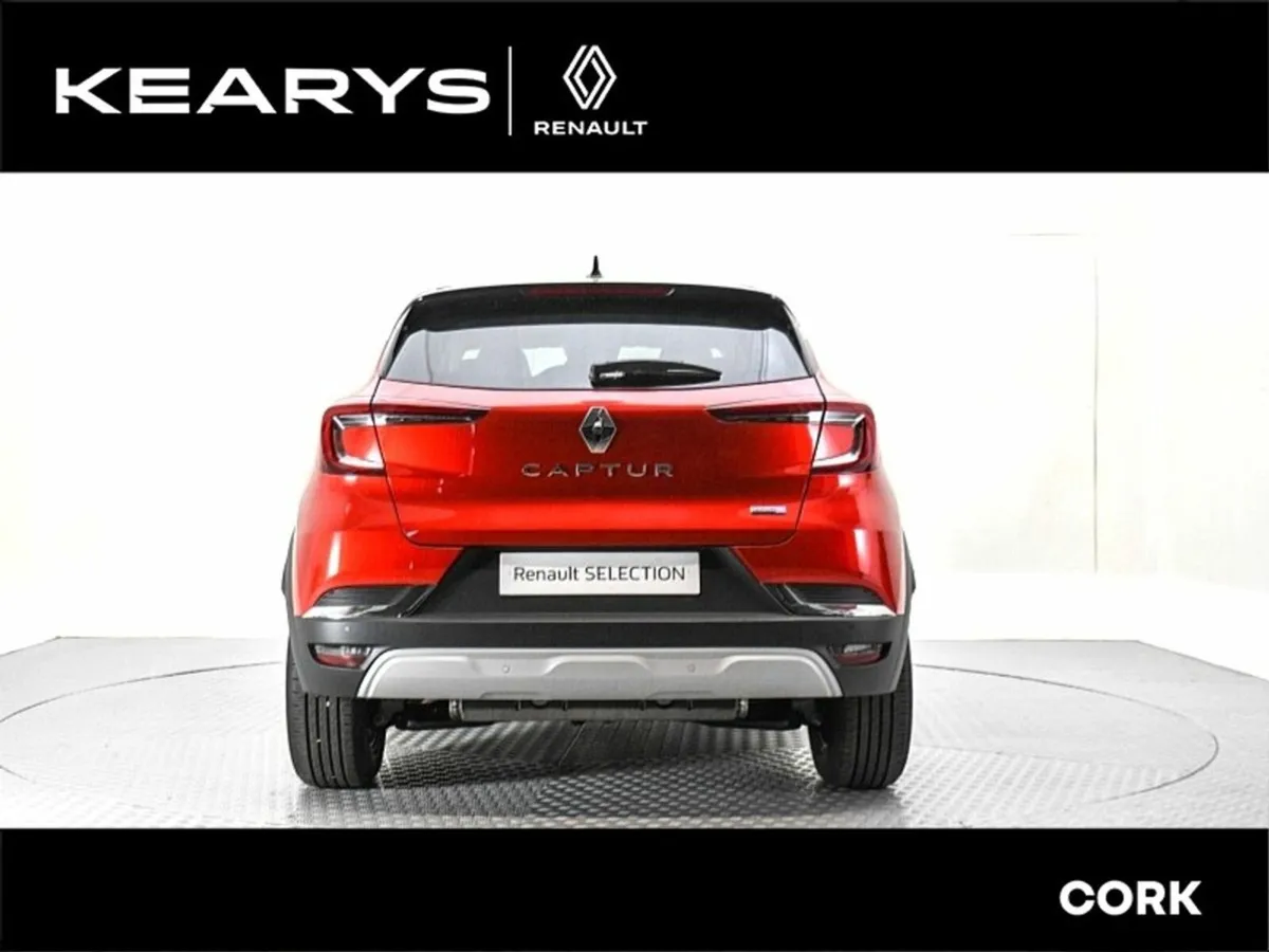 Renault Captur E-Tech S-Edition PHEV 160 Auto - Image 3