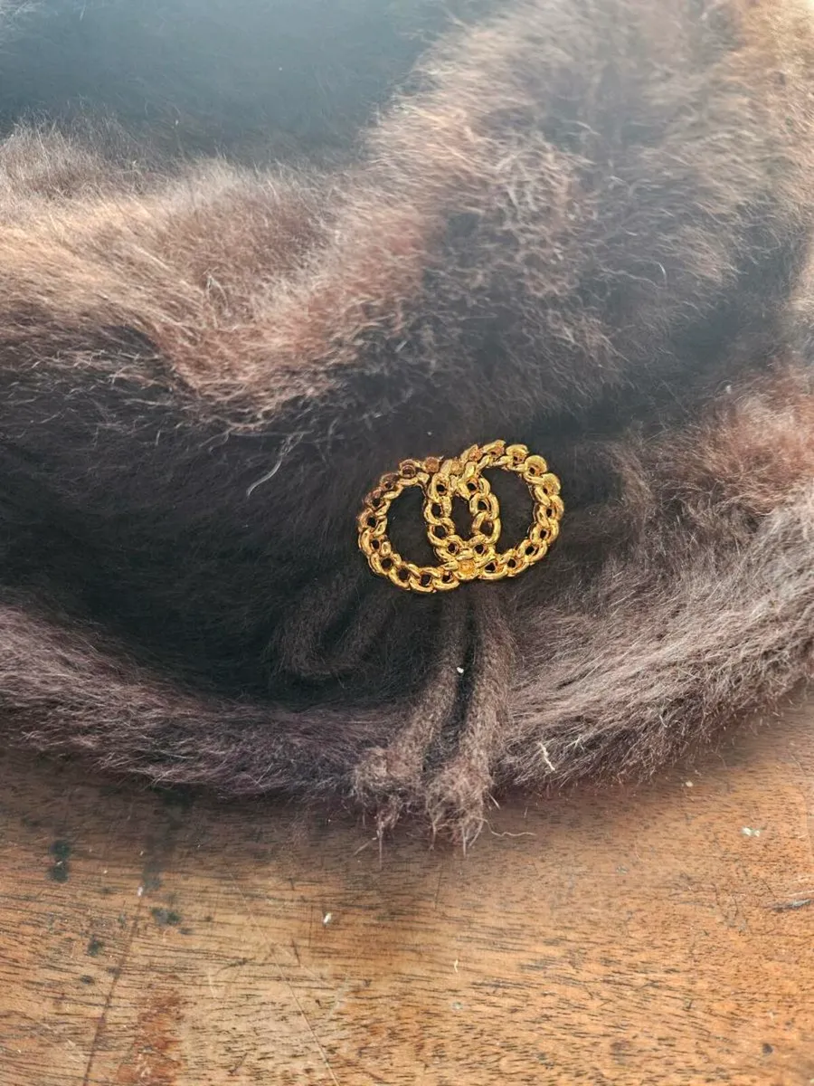 Vintage Fur Hat - Image 2