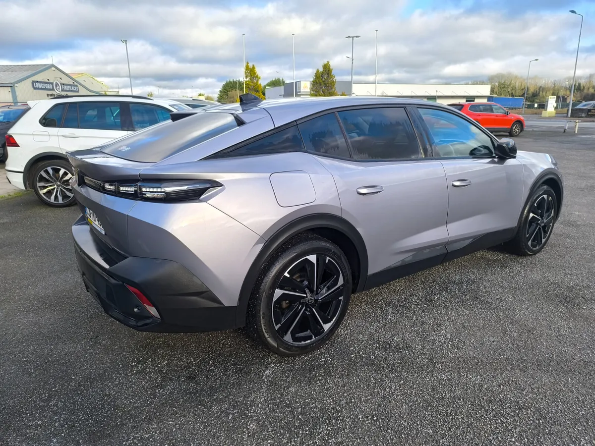 232 Peugeot 408 1.2 petrol Automatic - Image 3