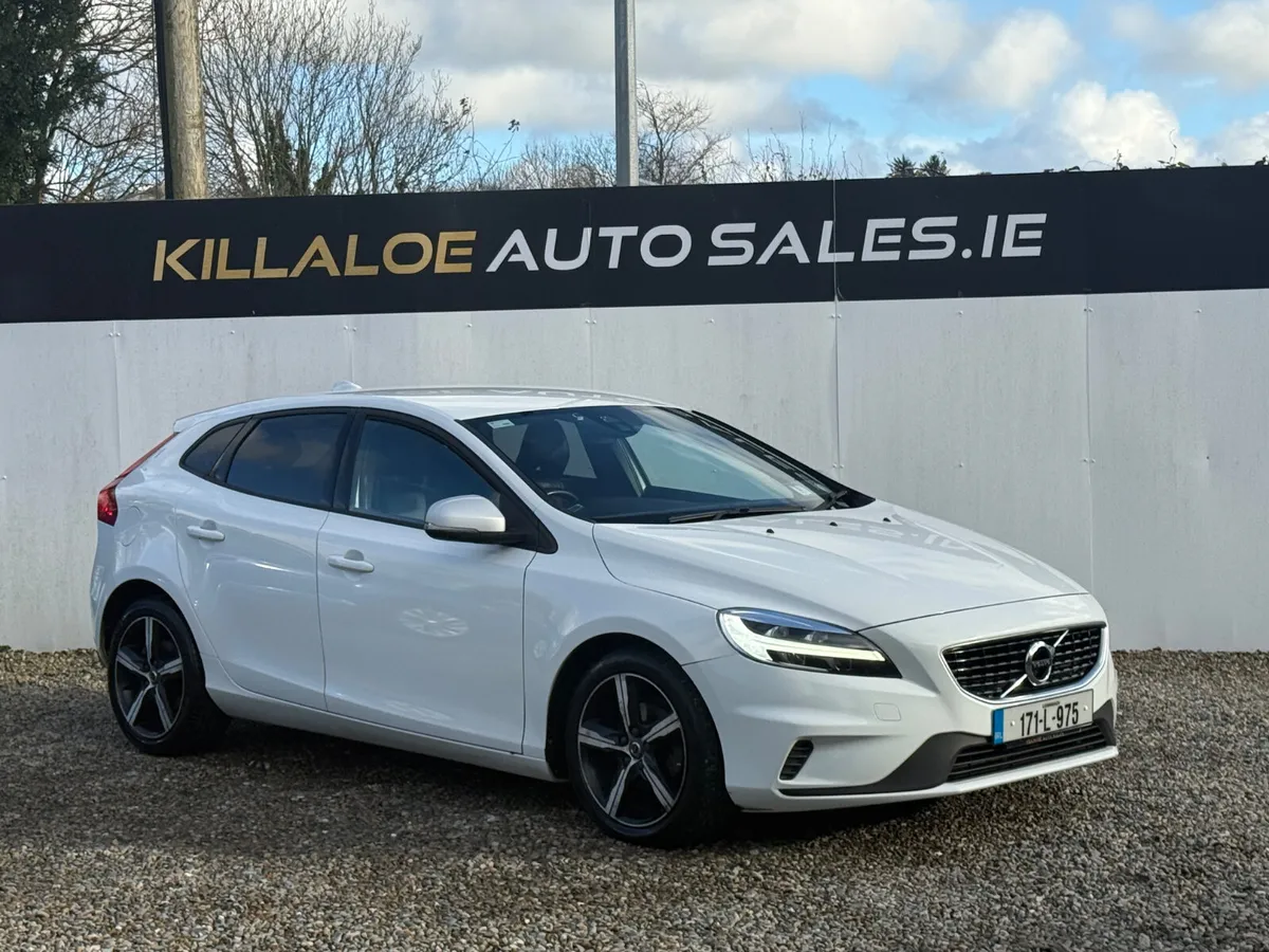 Volvo V40 R-Design 2.0D Manual - Image 1
