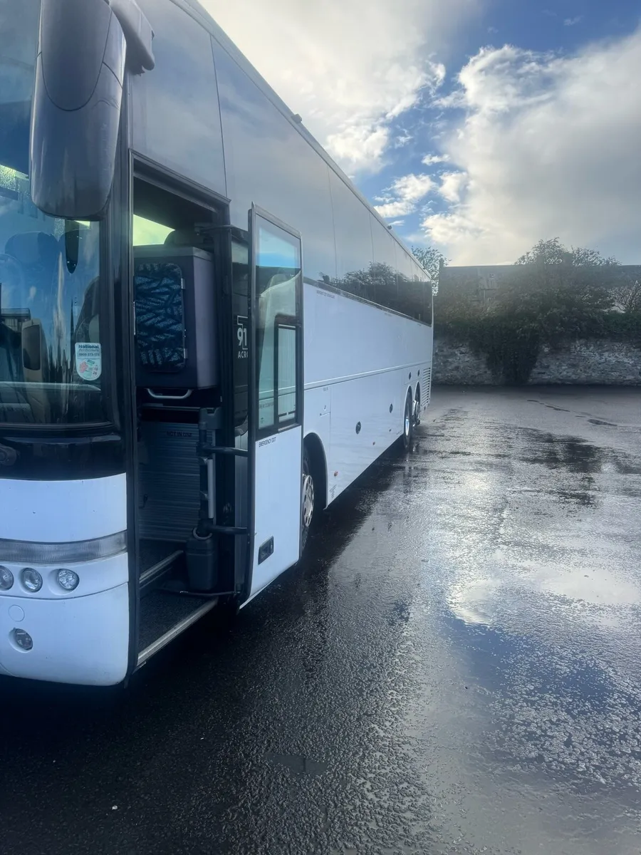 Vanhool DAF 2011 - Image 1