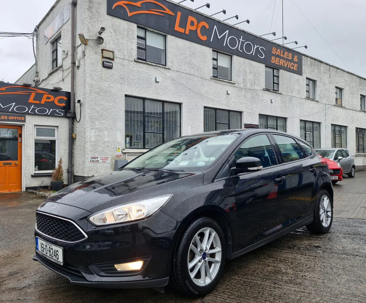 Ford Focus 2015 Low Mileage - Image 2