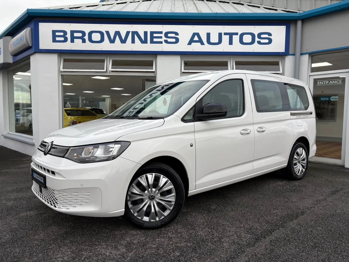2022 Volkswagen Caddy Maxi Life 7 Seater - Image 1