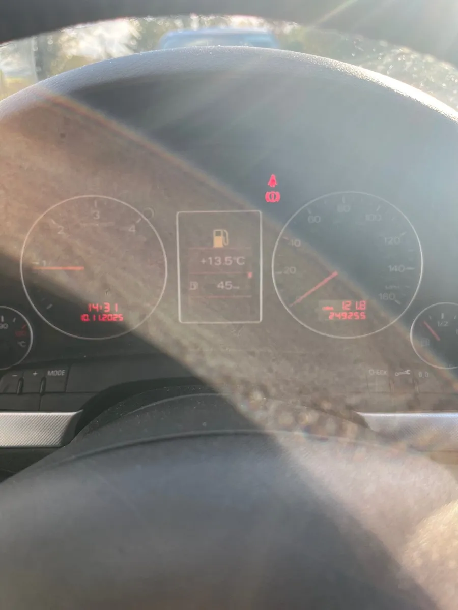 Audi A4 2008 - Image 2