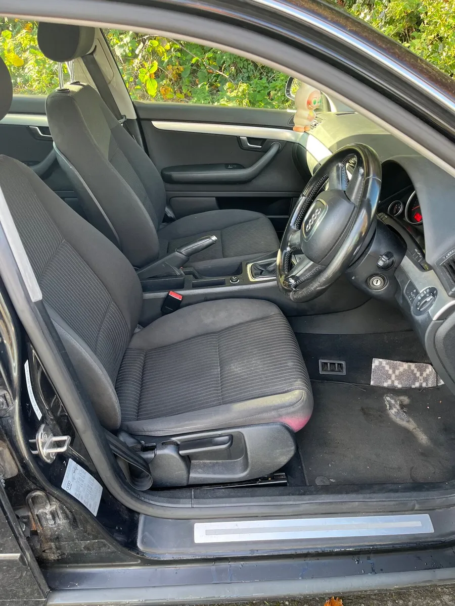 Audi A4 2008 - Image 4