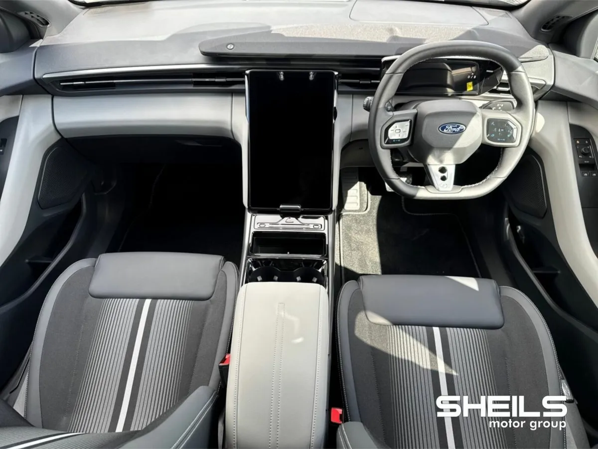 Ford Capri Select 77kWh Extended Range - Image 3