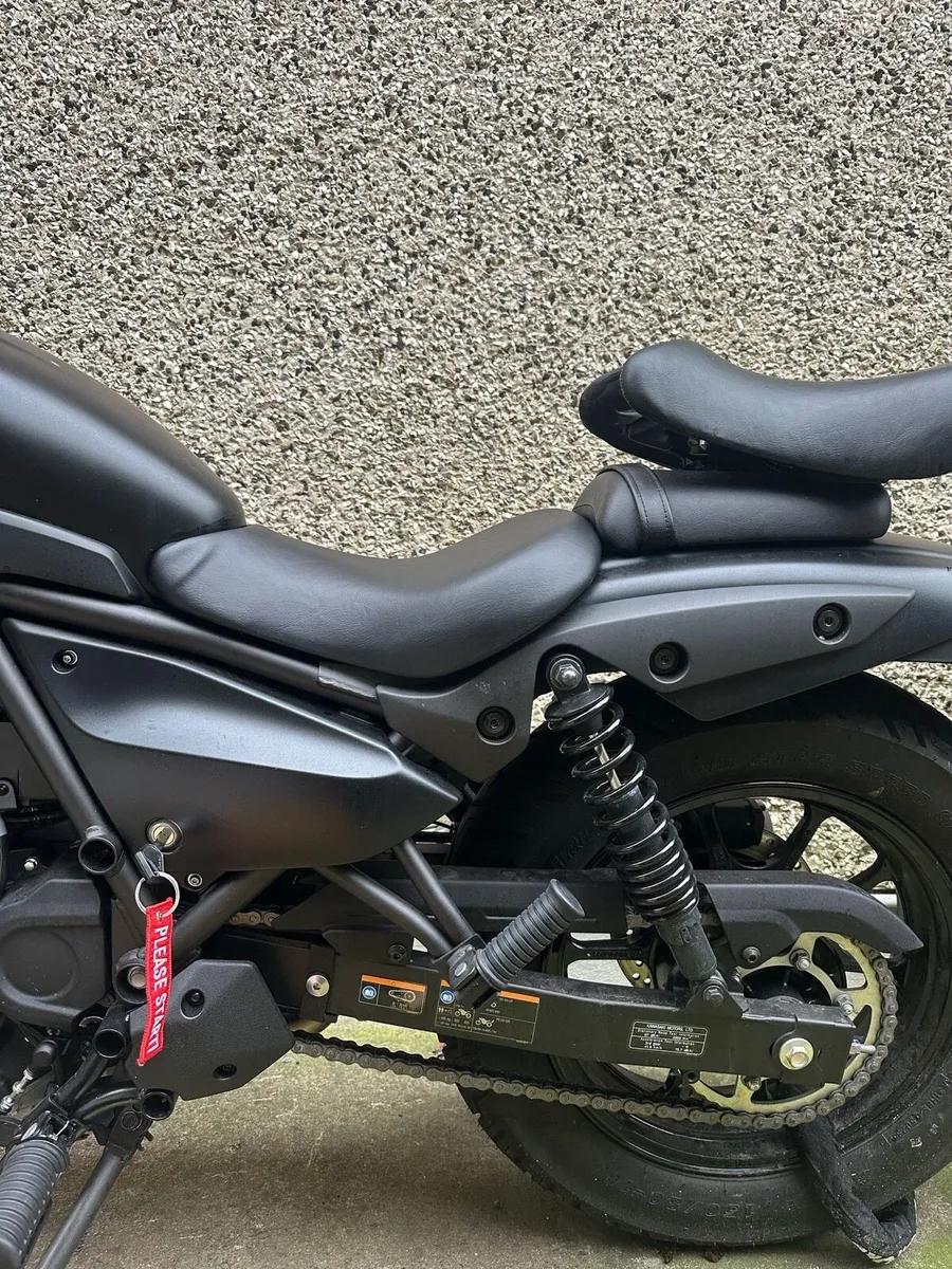 Kawasaki Eliminator 500 - Image 4