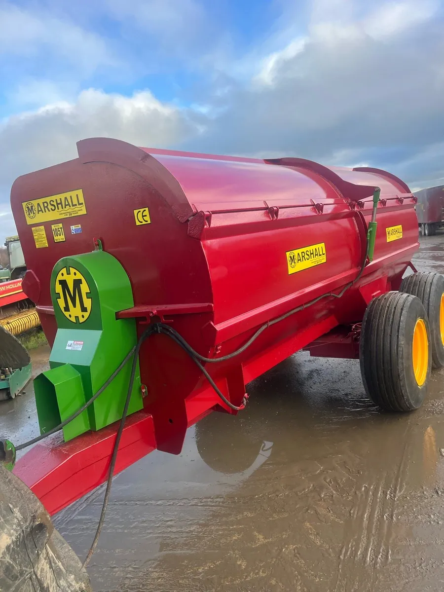 Marshall 10.5 cube dung spreader - Image 1