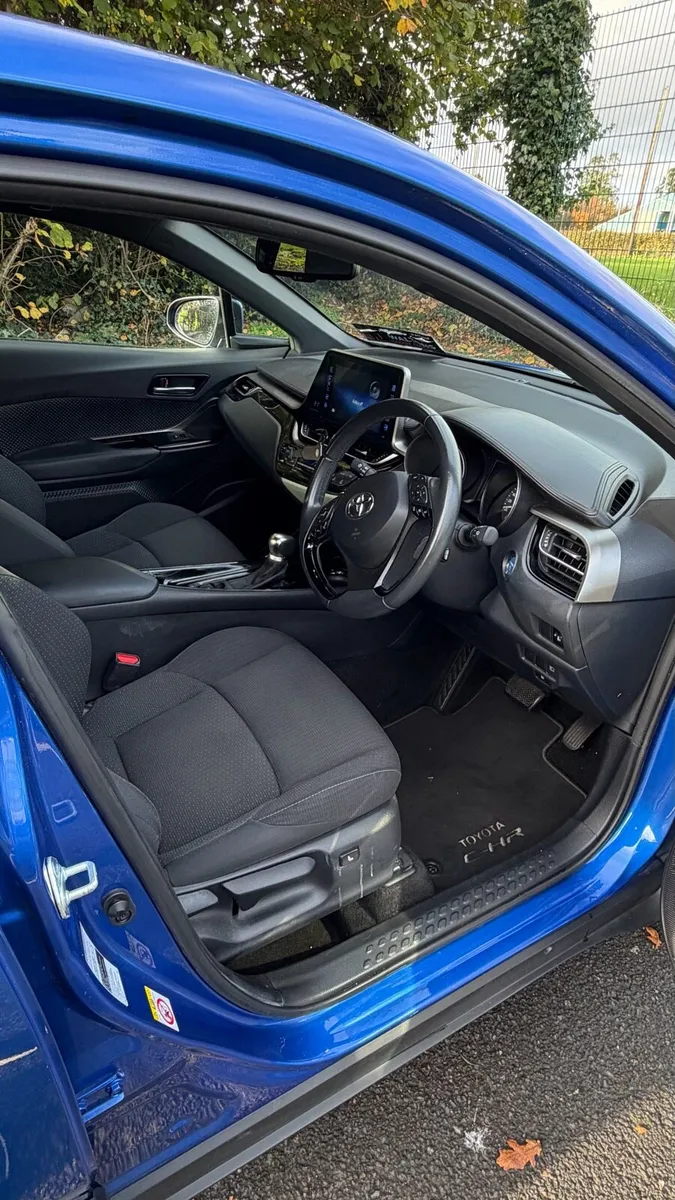 Toyota CHR - Image 3